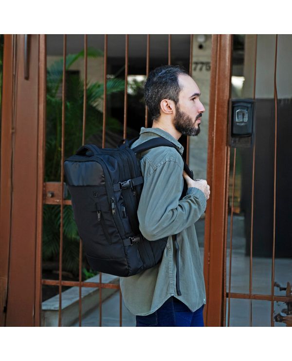 Mochila de Viagem Grande Expansível Expert Preta