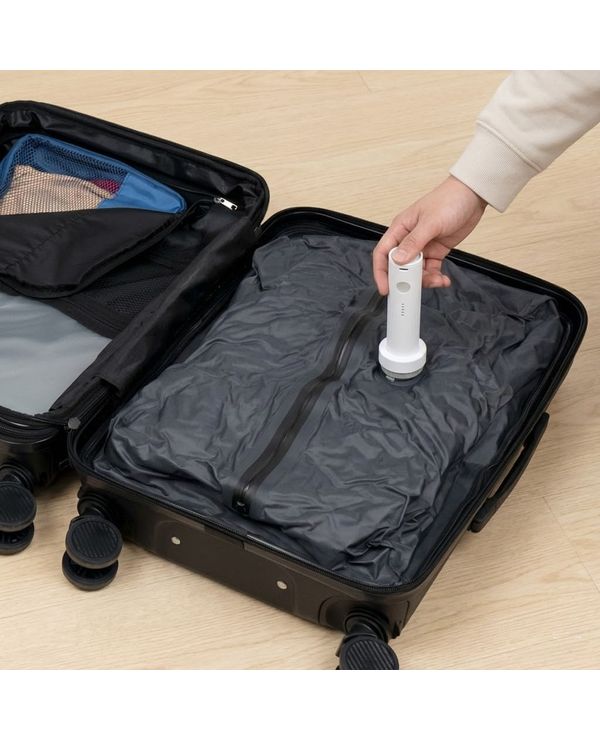 Kit Mala de Bordo 10 Kg Attack Preta e Bomba de Sucção Elétrica Portátil