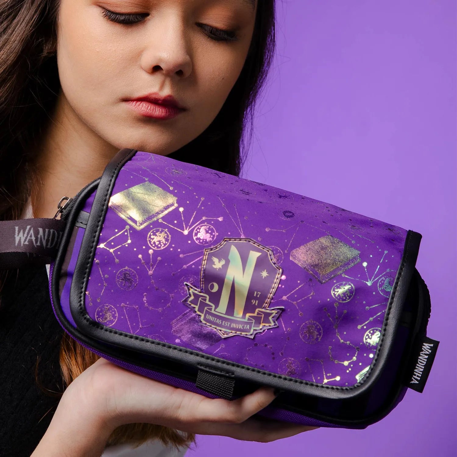 Kit Escolar Wandinha com Mochila + Lancheira Térmica + Estojo Infantil