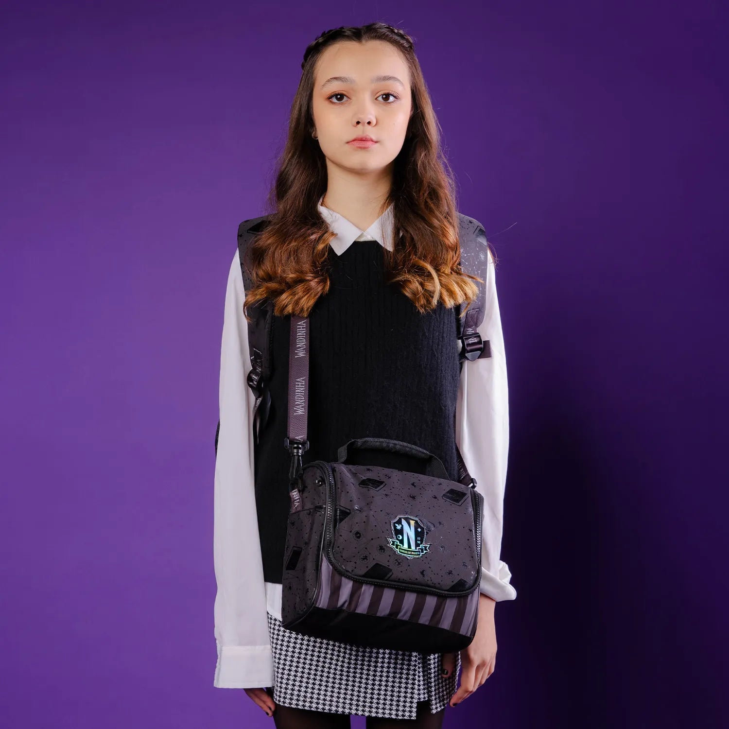 Kit Escolar Wandinha com Mochila + Lancheira Térmica + Estojo Infantil